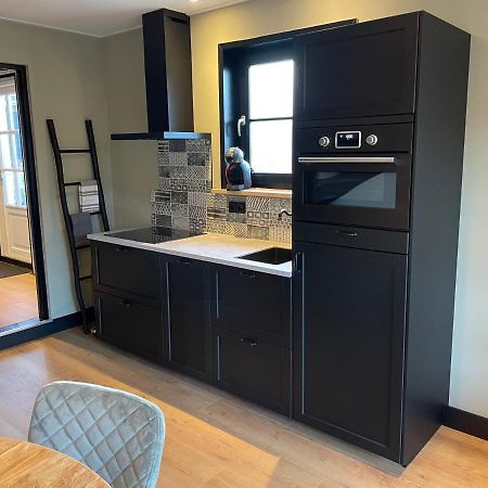 De Heerlykheid Wemeldinge, Vlak Bij Strand En Bos, Ruime Vakantiewoning Met Eigen Patio In De Karakteristieke Dorpsstraat 외부 사진