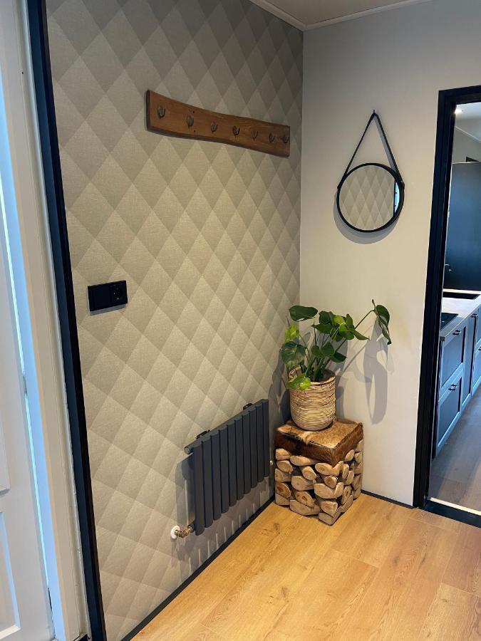 De Heerlykheid Wemeldinge, Vlak Bij Strand En Bos, Ruime Vakantiewoning Met Eigen Patio In De Karakteristieke Dorpsstraat 외부 사진